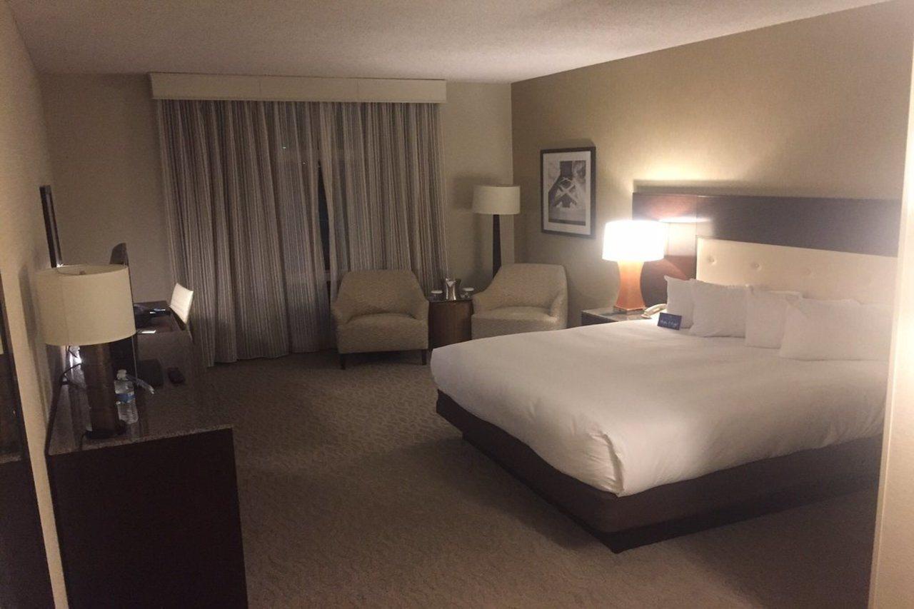 Hotel Hilton Oakland Airport Extérieur photo