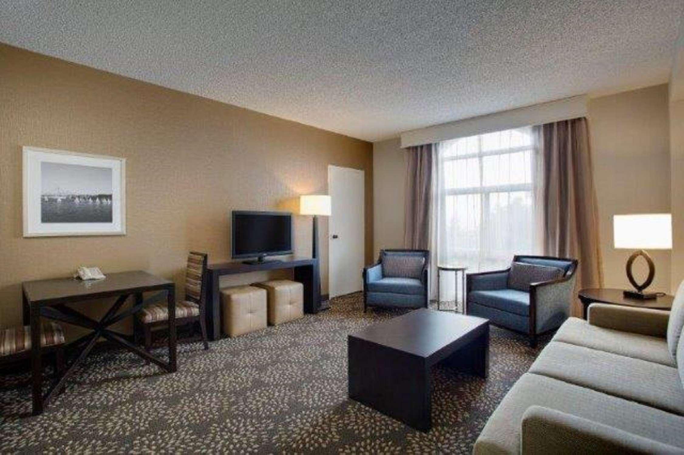 Hotel Hilton Oakland Airport Extérieur photo