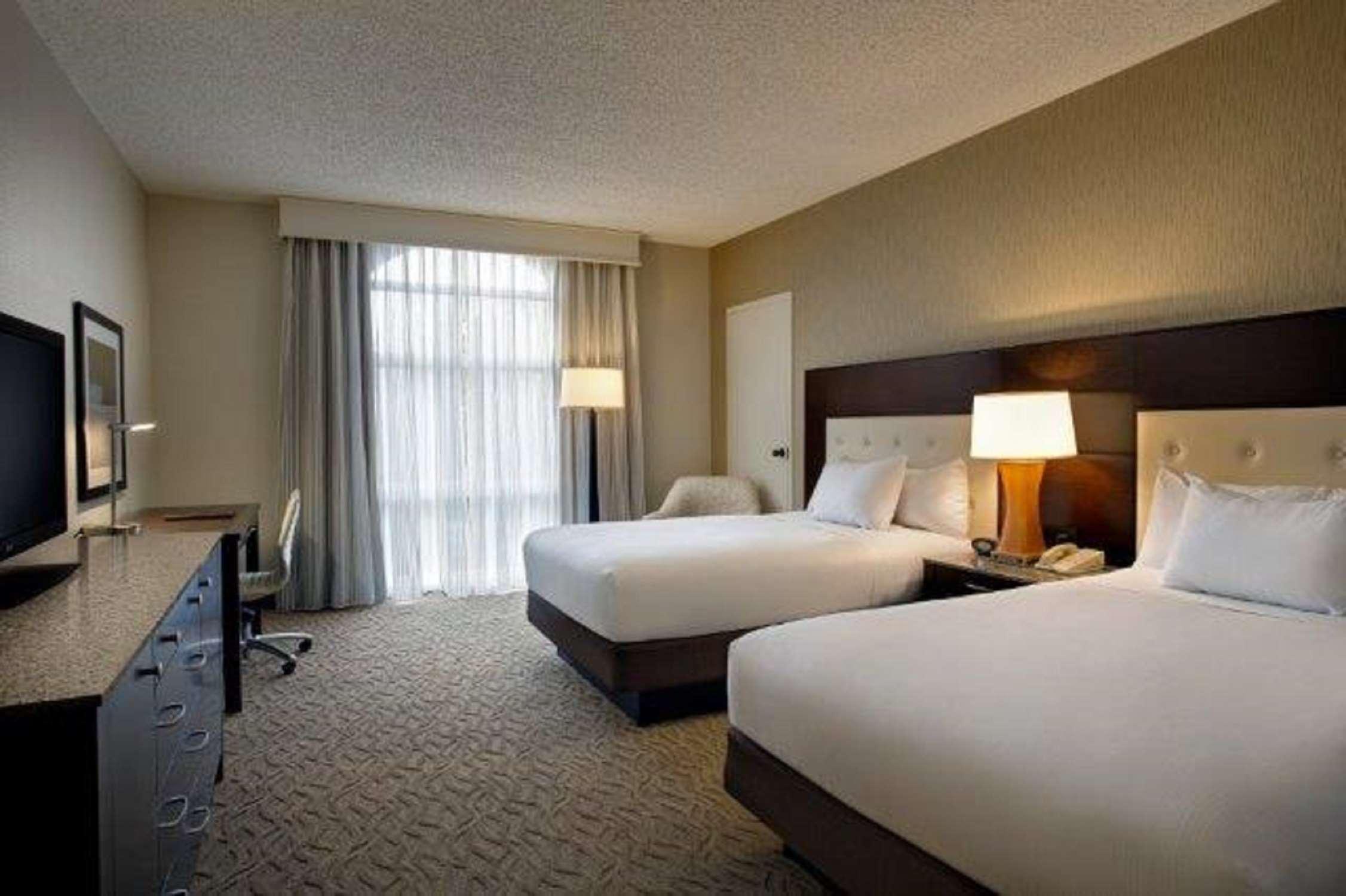 Hotel Hilton Oakland Airport Extérieur photo