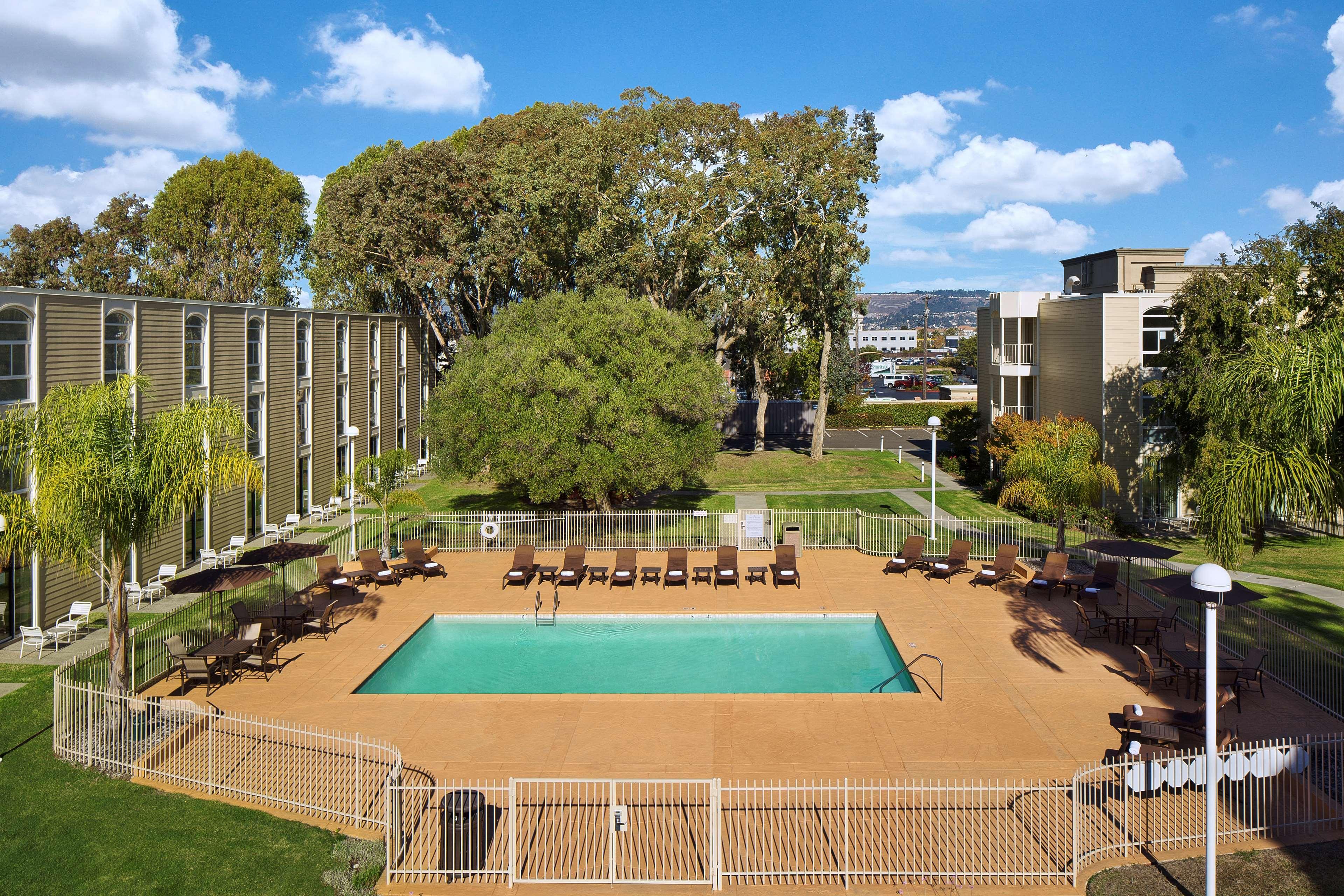 Hotel Hilton Oakland Airport Extérieur photo