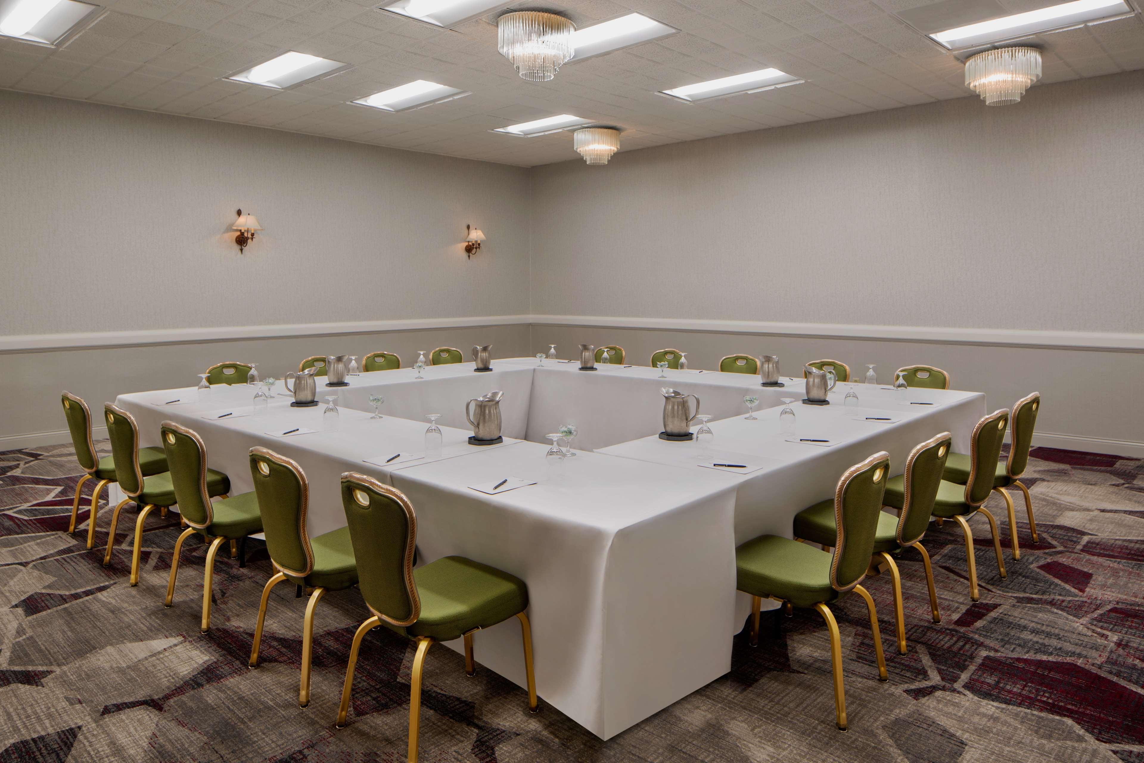 Hotel Hilton Oakland Airport Extérieur photo