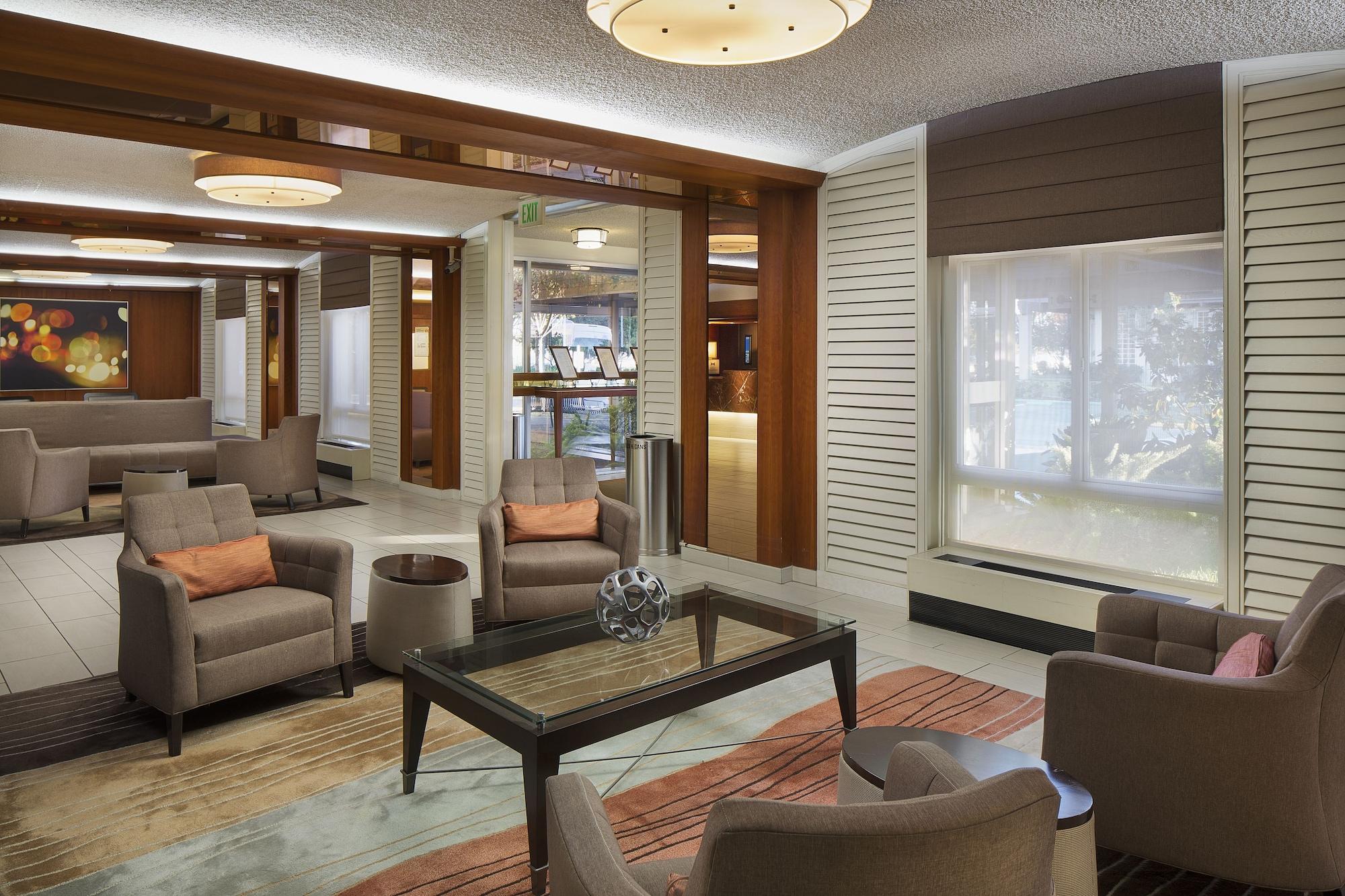 Hotel Hilton Oakland Airport Extérieur photo
